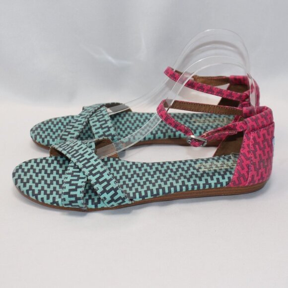 Jonathan Adler For TOMS Sandals - Picture 3 of 13